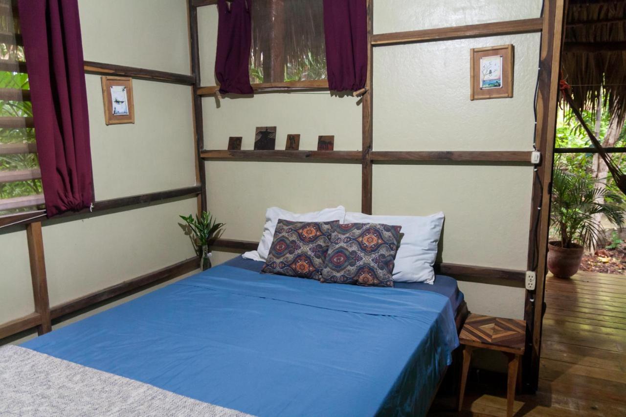 Hostel Clandestino Maderas Плайя-Мадерас Экстерьер фото