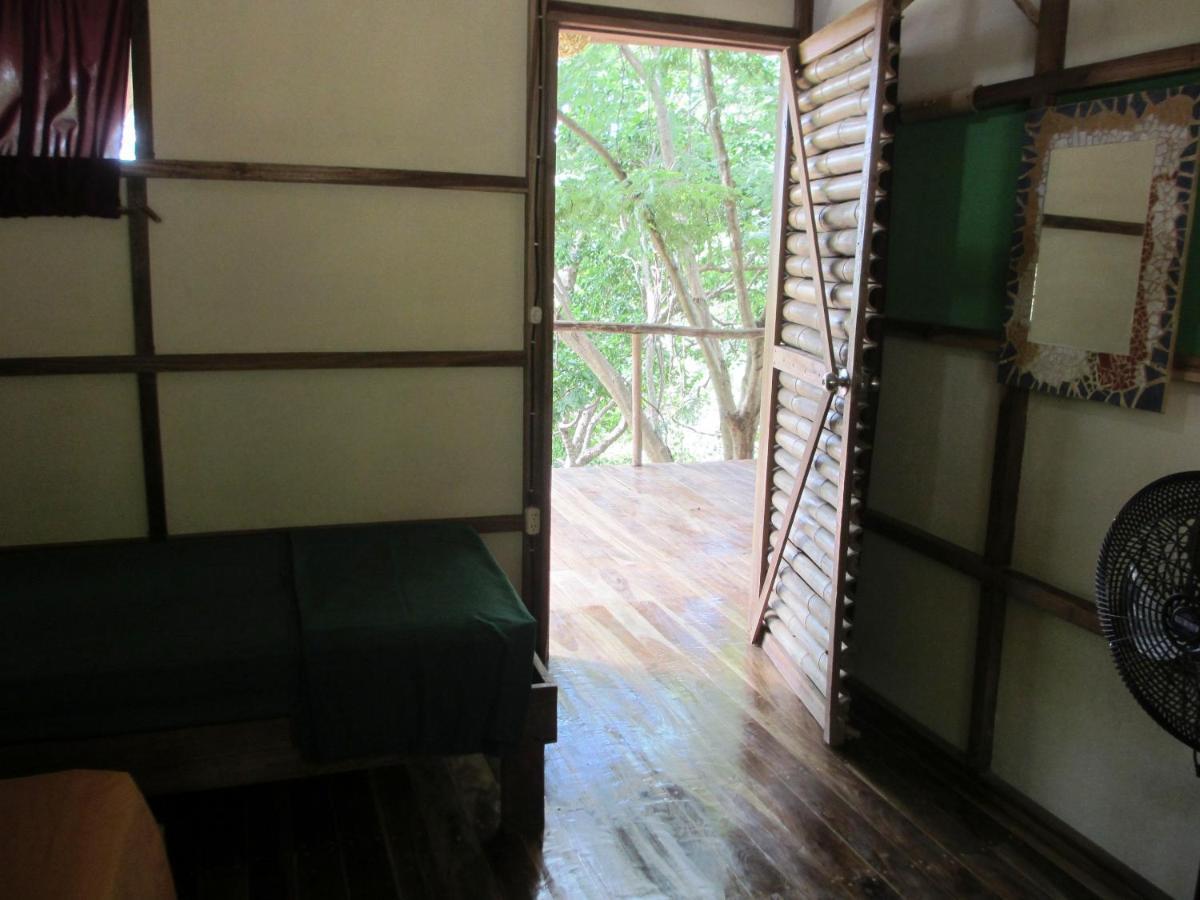 Hostel Clandestino Maderas Плайя-Мадерас Экстерьер фото